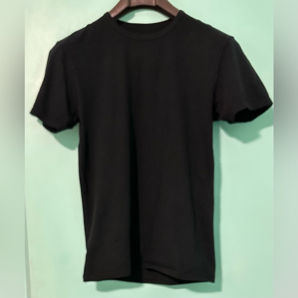Dolce&Gabbana man T-shirts, size medium. Excellent condition.